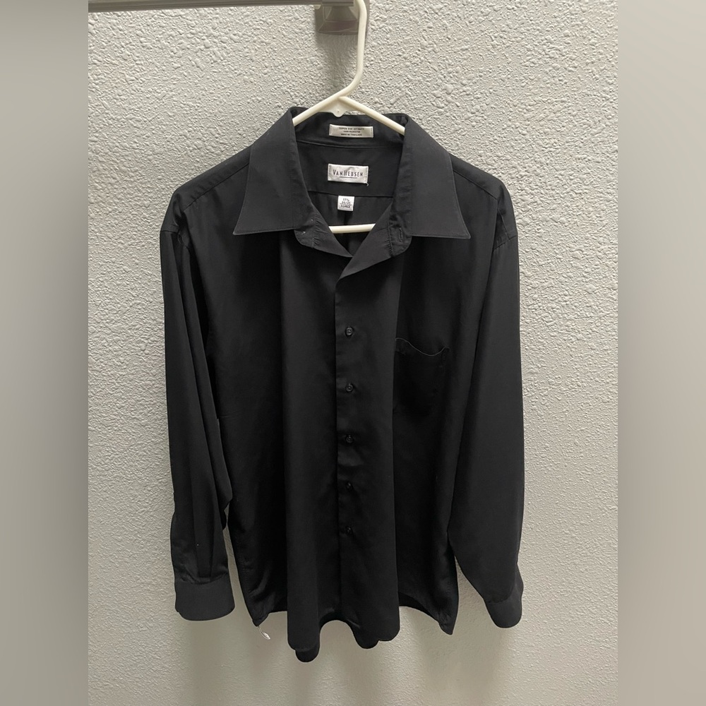 ❤️‍🔥3/$21❤️‍🔥 Van Heusen Men's Button Down Dress Shirt - Size 17 1/2 - 34/35